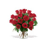 Классический букет цветов из 21 красной розы. Каждая роза в букете специально  подобрана флористами  так чтобы радовать получателя своей красотой и ароматом как можно дольше.